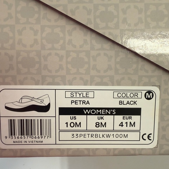 New Revere Petra Mary Jane Black Leather Size 10 - Picture 6 of 13